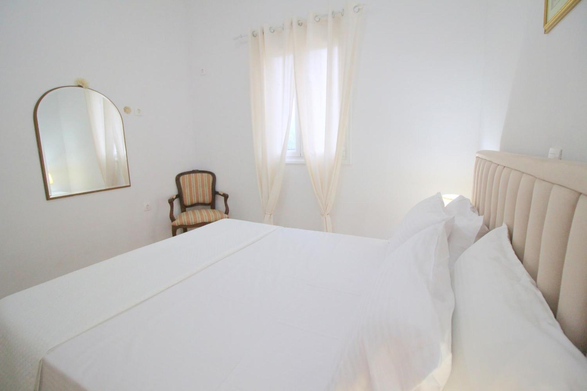 Nefeli'S Apartment Himara Kültér fotó
