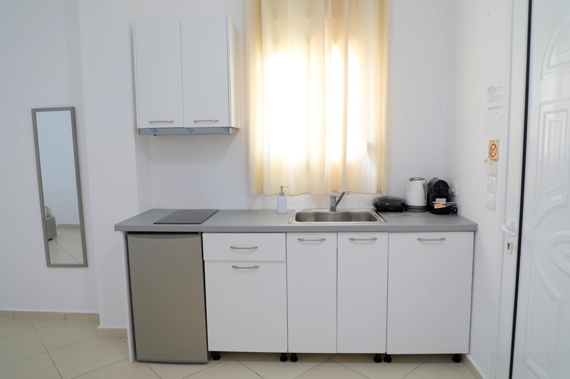 Nefeli'S Apartment Himara Kültér fotó